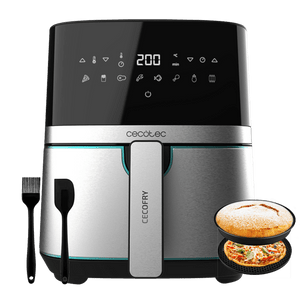 Freidora de aire Cecofry Full Inox 5500 Pro con accesorios incluidos: una brocha, una espátula y dos moldes para hornear (uno para bizcocho y otro para pizza).